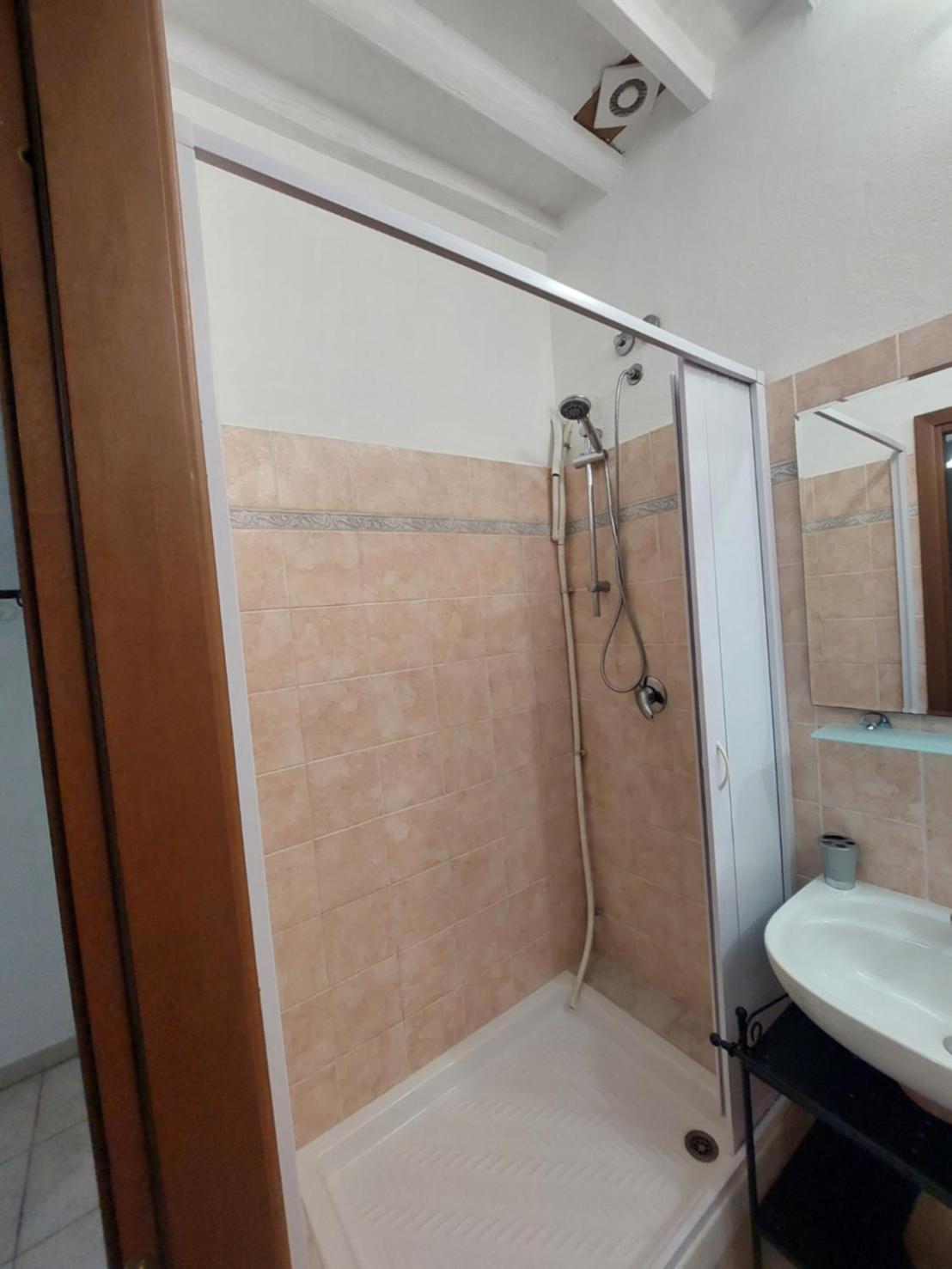 Bed and Breakfast La Convenienza Uliveto Terme Екстер'єр фото
