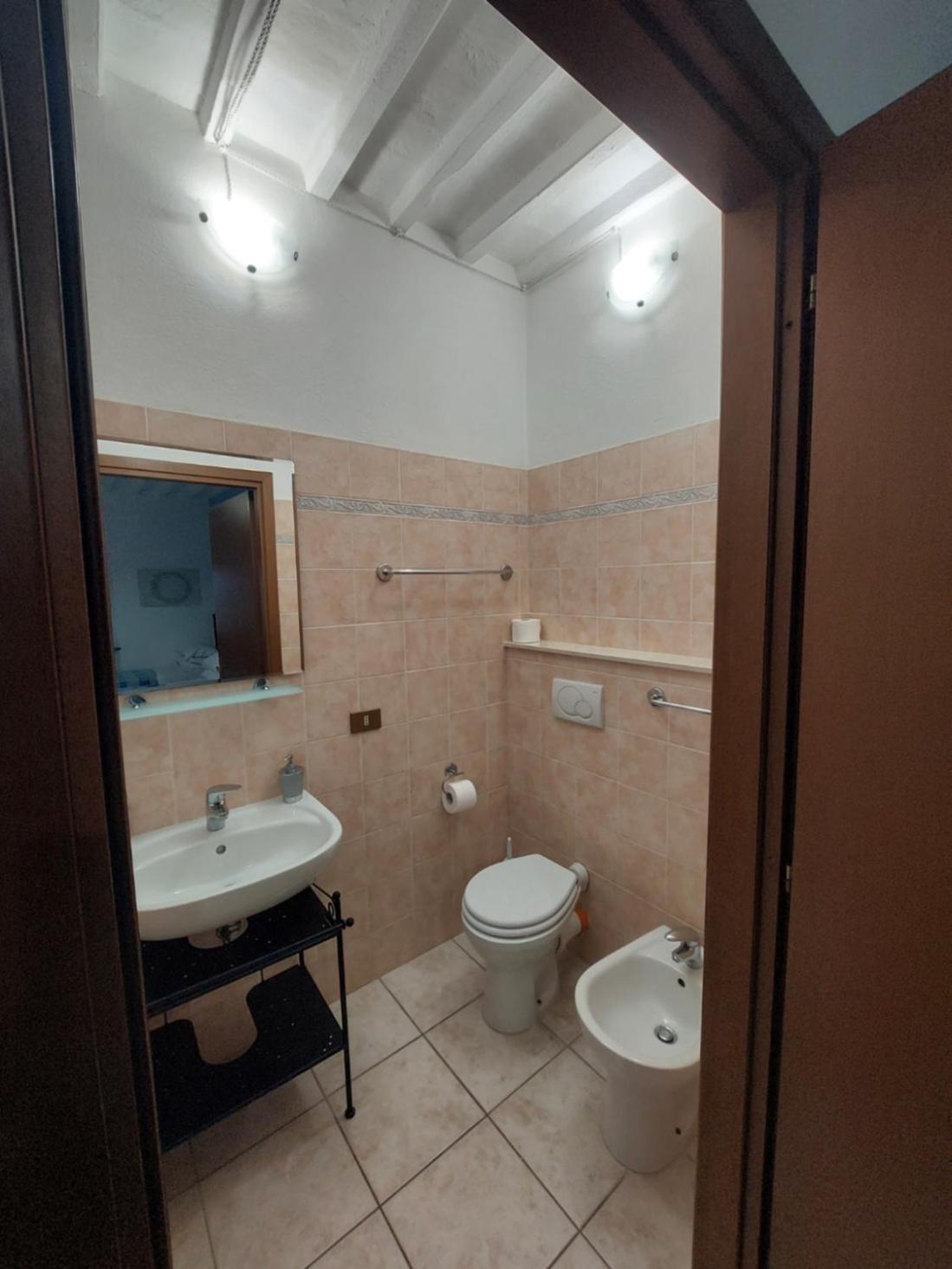 Bed and Breakfast La Convenienza Uliveto Terme Екстер'єр фото