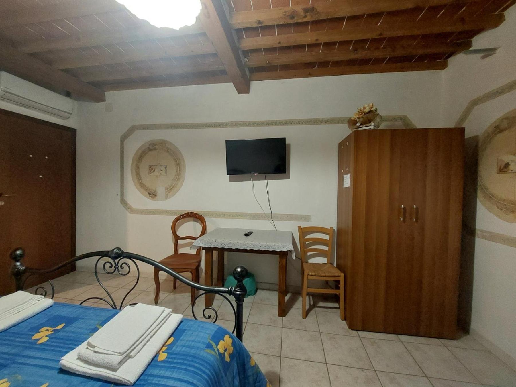 Bed and Breakfast La Convenienza Uliveto Terme Екстер'єр фото